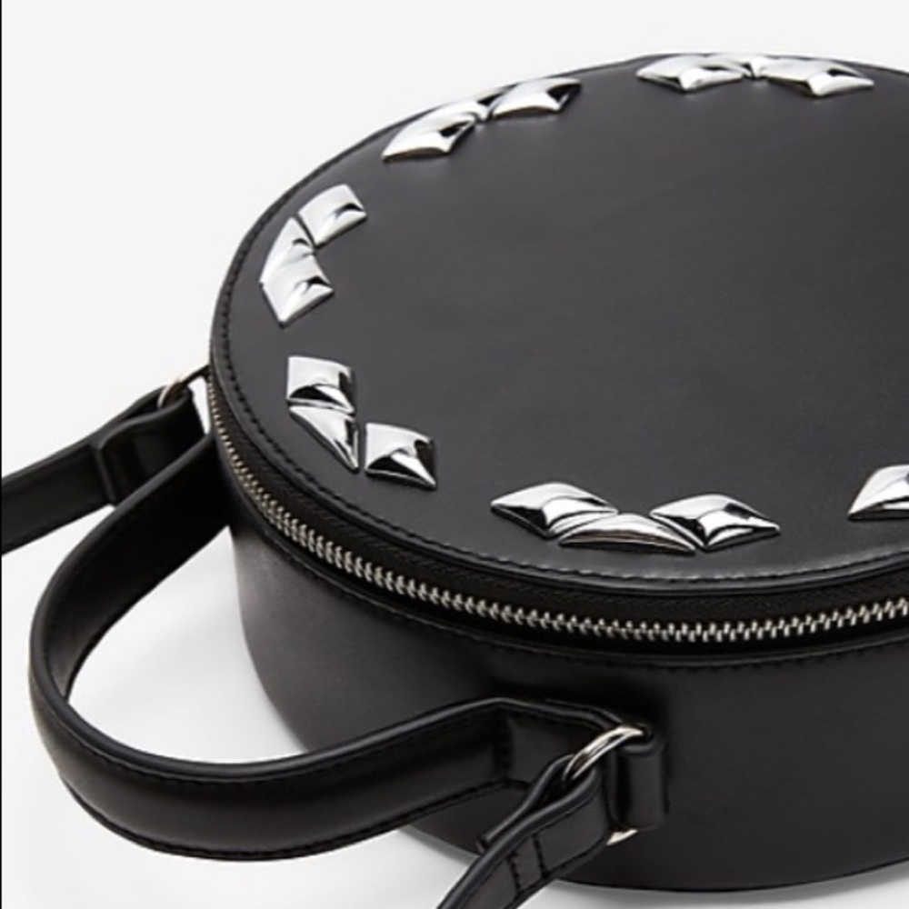 EXPRESS diamond stud circle crossbody bag - Picture 2 of 3